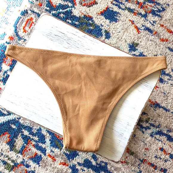 Tan Bikini bottom - Picture 2 of 4